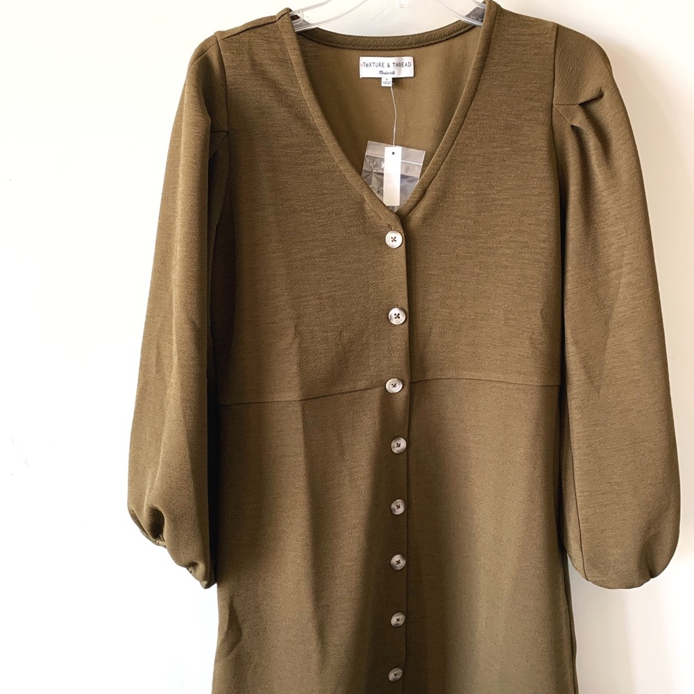 Texture & Thread Balloon-Sleeve Dress - Picture 8 of 11